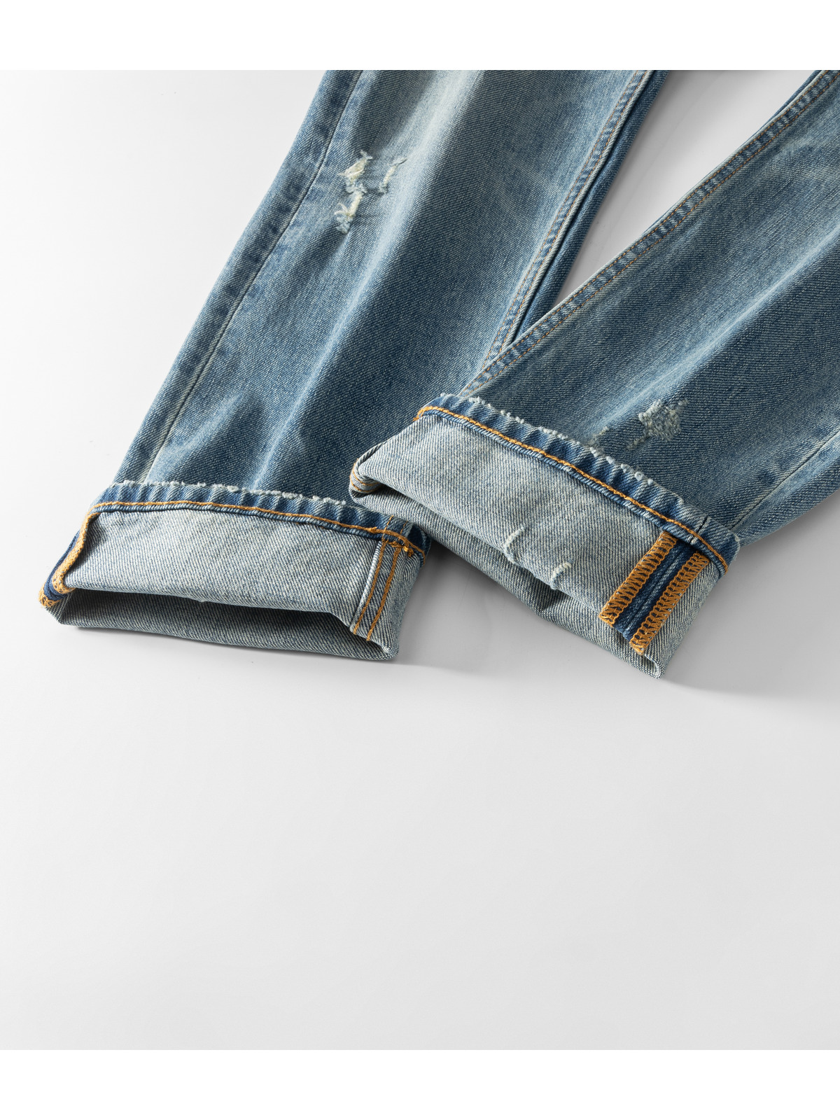 Hem detail