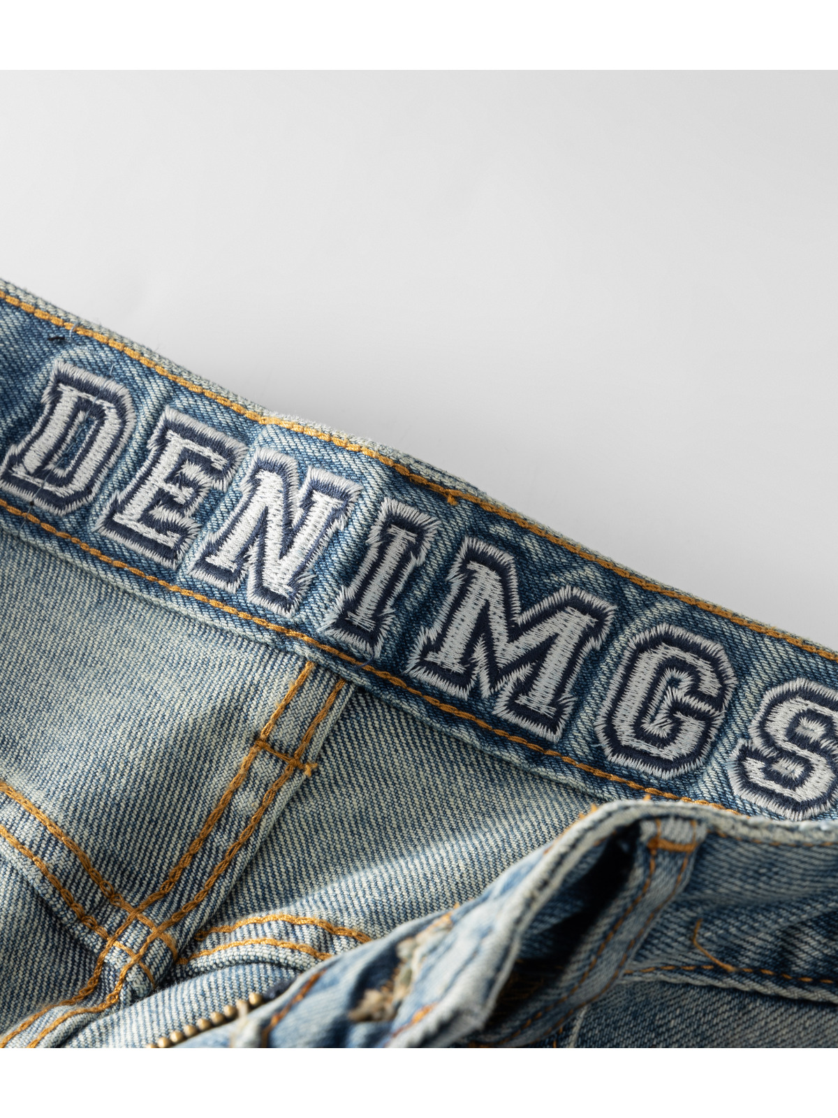 Waistband detail